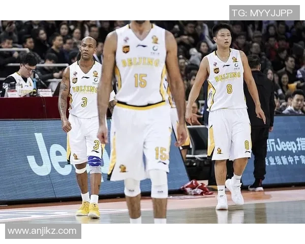 北京首钢与九台激战正酣谁将赢得这场篮球巅峰对决